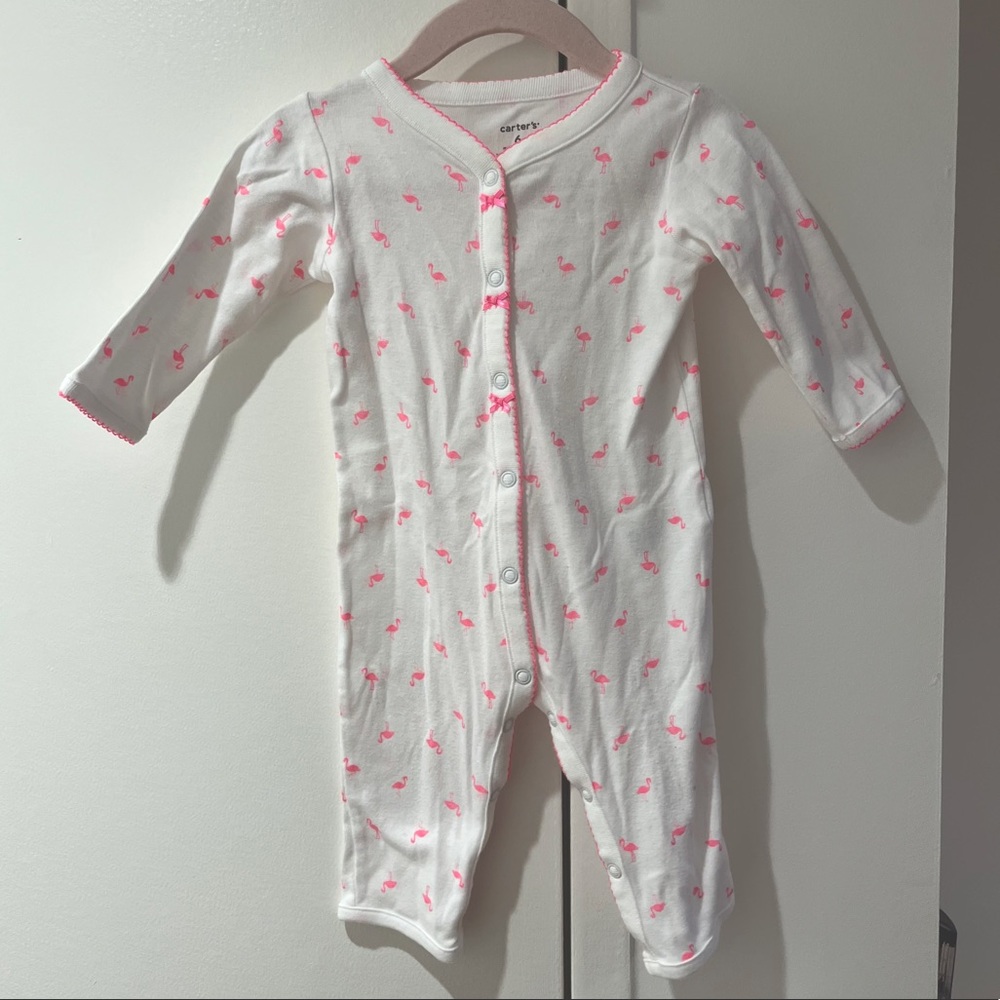 White girls pajamas with pink flamingos